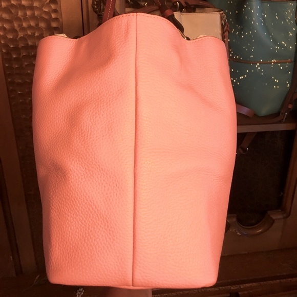 Rare! pale pink Dooney & Bourke Flynn bag in pebbled leather! No longer made! - Picture 4 of 11